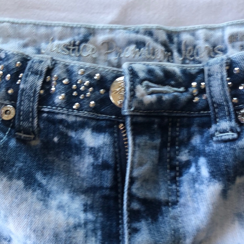 Justice premium girls denim shorts - Picture 3 of 6